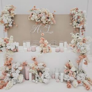 Gloss bridal table