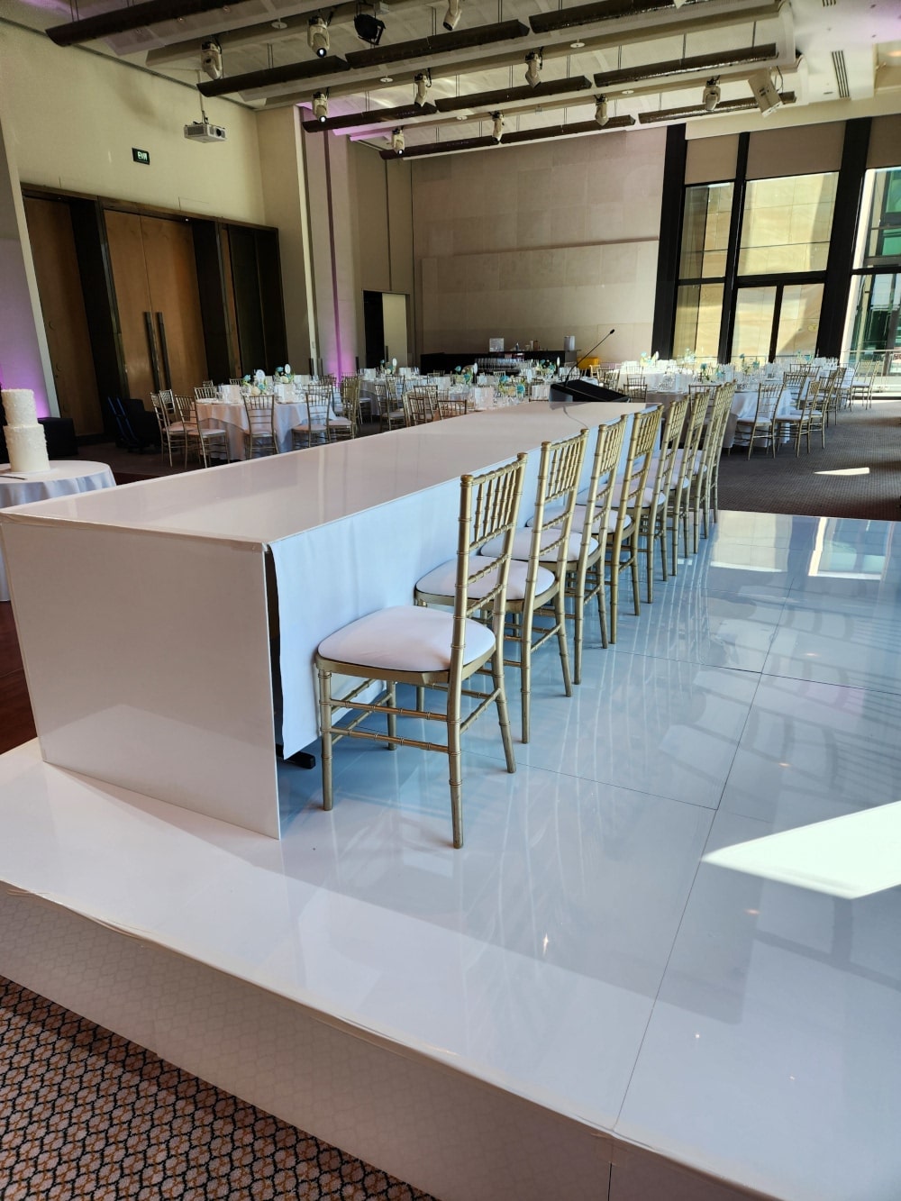 White Gloss Stage - Image 4