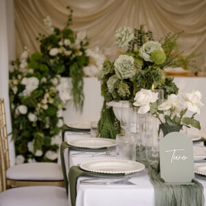 table cloth for hire