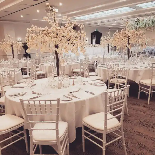 Round Table Hire , Elegant round table setup for wedding and event hire